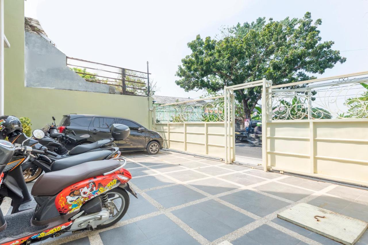 Lamongan Oyo 3706 Griya Tentrem Syariah מראה חיצוני תמונה