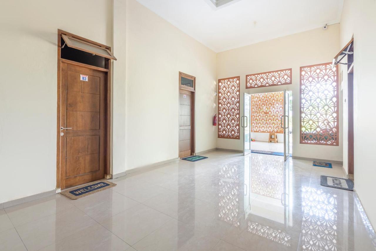Lamongan Oyo 3706 Griya Tentrem Syariah מראה חיצוני תמונה